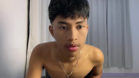 ur_fuckerbttm online show from 11/04/25, 10:14