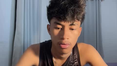 ur_fuckerbttm online show from 02/01/26, 12:15