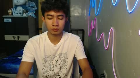Snapshot of ur_hottestjonny chatting on 06/20/26, 11:29 jonny online show from 06/20/26, 11:29