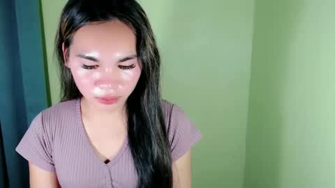 QUEENSY online show from 02/11/25, 06:30