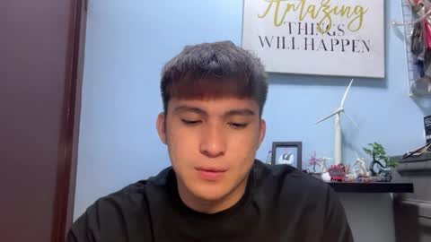 Ur jayqutee online show from 10/11/25, 10:08