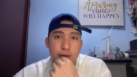 Ur jayqutee online show from 12/17/25, 01:00