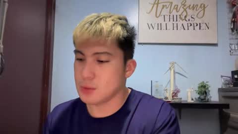 Snapshot of ur_jayqutee chatting on 05/17/26, 11:23 Ur jayqutee online show from 05/17/26, 11:23
