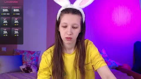 Snapshot of ur_kitty__ chatting on 03/10/25, 01:10 Lera online show from 03/10/25, 01:10