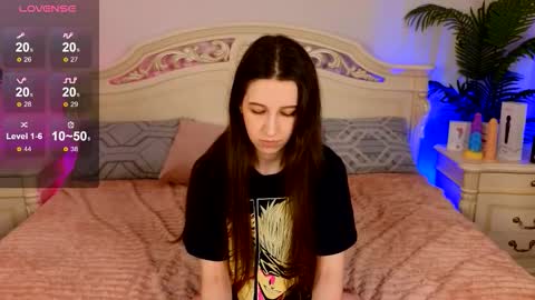 Snapshot of ur_kitty__ chatting on 10/04/25, 01:09 Lera online show from 10/04/25, 01:09