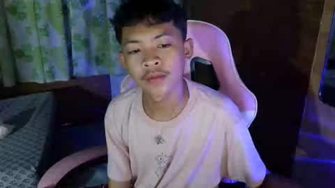 Snapshot of ur_maco chatting on 05/22/26, 09:31 ken online show from 05/22/26, 09:31