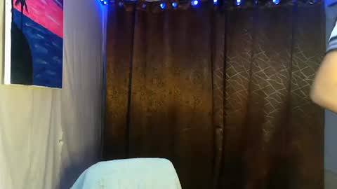 Ms. A lets go pass or pvt show online show from 03/05/25, 10:22