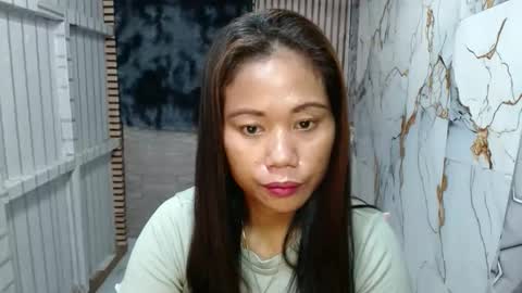 Snapshot of ur_prettymitch chatting on 12/14/25, 08:35 ur_prettymitch online show from 12/14/25, 08:35