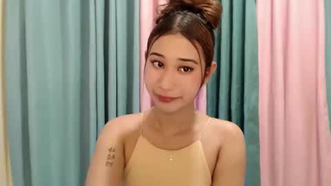 ur_rianlover online show from 11/26/25, 08:26