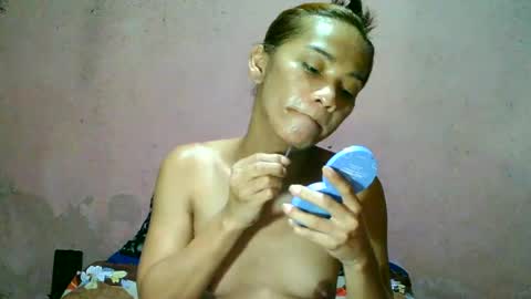 Snapshot of ur_sexybabe_ehra chatting on 06/22/26, 06:32 ur_sexybabe_ehra online show from 06/22/26, 06:32