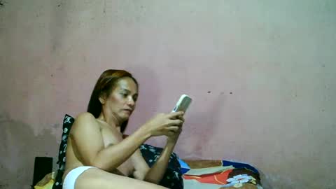 Snapshot of ur_sexybabe_ehra chatting on 06/22/26, 10:18 ur_sexybabe_ehra online show from 06/22/26, 10:18
