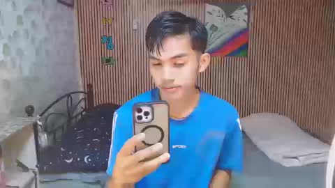 Snapshot of ur_shan21 chatting on 09/22/25, 10:39 ur_shan21 online show from 09/22/25, 10:39