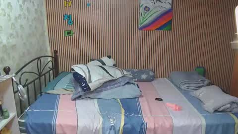 Snapshot of ur_shan21 chatting on 10/06/25, 09:56 ur_shan21 online show from 10/06/25, 09:56