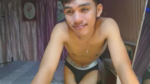 ur_shan21 online show from 12/02/25, 04:35