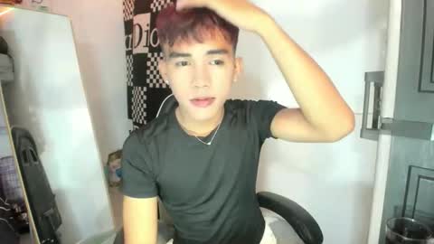 Snapshot of ur_shan21 chatting on 06/02/26, 08:27 ur_shan21 online show from 06/02/26, 08:27