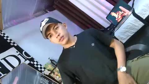 ur_shan21 online show from 07/05/26, 07:43