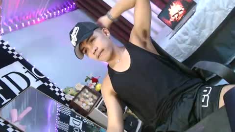 ur_shan21 online show from 07/08/26, 03:38