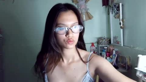 lovelyangel online show from 07/12/26, 05:59