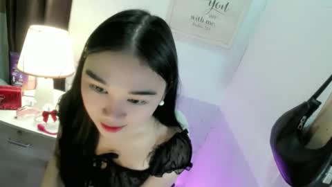 Snapshot of ur_sweetiechess18 chatting on 09/15/25, 05:07 ur_sweetiechess18 online show from 09/15/25, 05:07