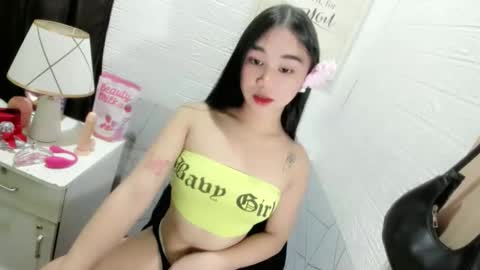 Snapshot of ur_sweetiechess18 chatting on 09/23/25, 06:38 ur_sweetiechess18 online show from 09/23/25, 06:38