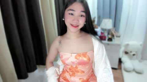 Snapshot of ur_sweetiechess18 chatting on 12/04/25, 12:20 ur_sweetiechess18 online show from 12/04/25, 12:20