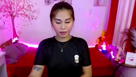 HelloIm  Girly online show from 02/10/26, 05:28