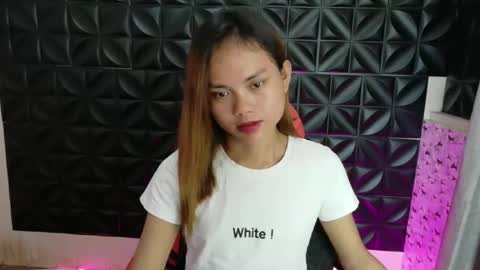 Snapshot of urasian_crisa chatting on 04/17/26, 01:52 urasian_crisa online show from 04/17/26, 01:52