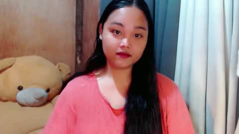 Snapshot of urasian_hotchix69 chatting on 11/30/25, 08:35 Lycah online show from 11/30/25, 08:35