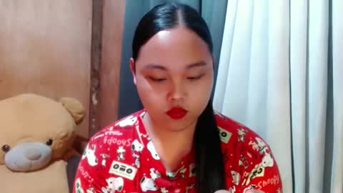 Snapshot of urasian_hotchix69 chatting on 01/11/26, 12:04 Lycah online show from 01/11/26, 12:04