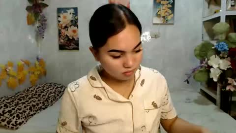 Snapshot of urasian_kat chatting on 06/07/26, 11:08 urasian_kat online show from 06/07/26, 11:08