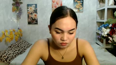 Snapshot of urasian_kat chatting on 06/18/26, 06:35 urasian_kat online show from 06/18/26, 06:35