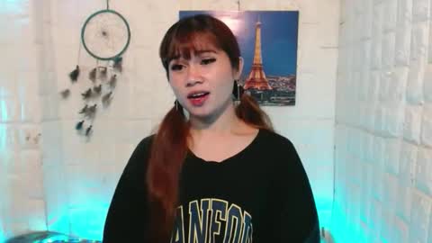 Snapshot of urasian_khalifa21 chatting on 03/17/26, 05:27 Shirley online show from 03/17/26, 05:27