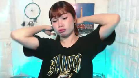 Snapshot of urasian_khalifa21 chatting on 03/25/26, 04:46 Shirley online show from 03/25/26, 04:46