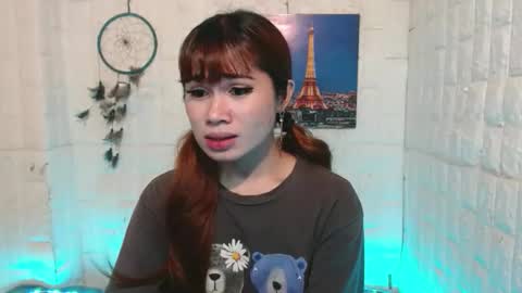 Snapshot of urasian_khalifa21 chatting on 04/10/26, 05:39 Shirley online show from 04/10/26, 05:39