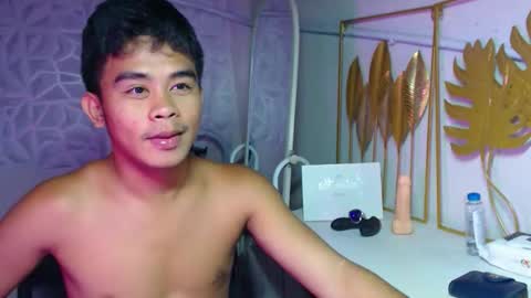 Snapshot of urasian_nathaniel chatting on 03/22/26, 03:59 HI WE ARE NATHANIEL AND SEV online show from 03/22/26, 03:59