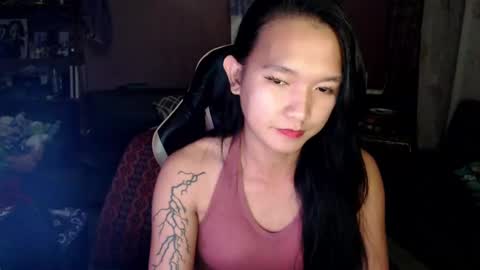 Snapshot of urasian_newra chatting on 02/28/25, 10:06 NEWRA  ALLISON online show from 02/28/25, 10:06