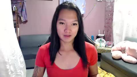 Snapshot of urasian_newra chatting on 03/11/25, 02:21 NEWRA  ALLISON online show from 03/11/25, 02:21