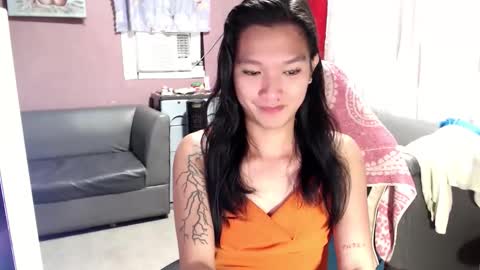 Snapshot of urasian_newra chatting on 09/26/25, 08:02 NEWRA  ALLISON online show from 09/26/25, 08:02