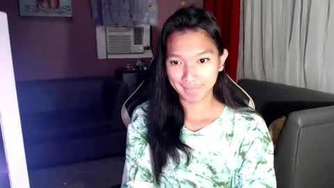Snapshot of urasian_newra chatting on 10/02/25, 05:42 NEWRA  ALLISON online show from 10/02/25, 05:42