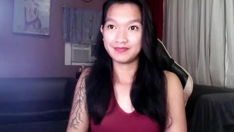 Snapshot of urasian_newra chatting on 10/12/25, 07:46 NEWRA  ALLISON online show from 10/12/25, 07:46
