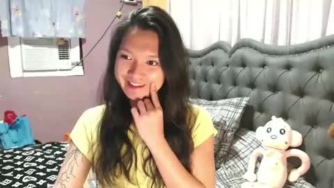 Snapshot of urasian_newra chatting on 04/02/26, 11:46 NEWRA ALLISON online show from 04/02/26, 11:46