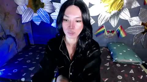 Snapshot of urasian_slut_yana chatting on 07/11/26, 01:41 yana online show from 07/11/26, 01:41