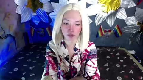 Snapshot of urasian_slut_yana chatting on 07/12/26, 09:11 yana online show from 07/12/26, 09:11