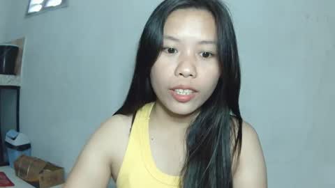 Snapshot of urasianbabecandy4u chatting on 04/15/26, 06:42 CINDY online show from 04/15/26, 06:42