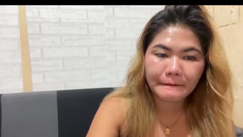 Snapshot of urasianblairexxx chatting on 11/16/25, 12:11 urasianblairexxx online show from 11/16/25, 12:11