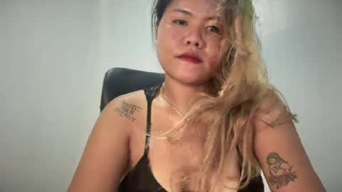 Snapshot of urasianblairexxx chatting on 06/18/26, 07:08 urasianblairexxx online show from 06/18/26, 07:08