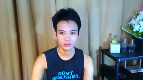 Snapshot of urasiancumboix2 chatting on 11/01/25, 03:52 urasiancumboix2 online show from 11/01/25, 03:52