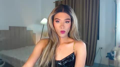 Snapshot of urasiancumboix2 chatting on 01/12/26, 03:28 urasiancumboix2 online show from 01/12/26, 03:28