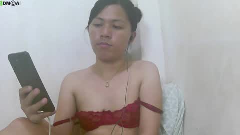 Snapshot of urasianlover69x chatting on 01/08/25, 12:26 rai online show from 01/08/25, 12:26