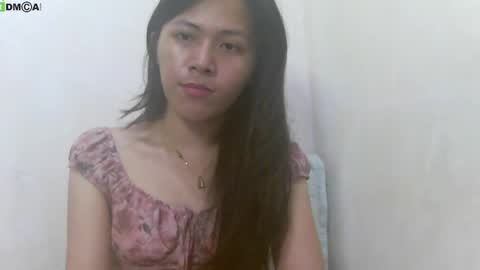 Snapshot of urasianlover69x chatting on 02/06/25, 08:29 rai online show from 02/06/25, 08:29